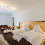 Hotel Gartnerkofel 4*